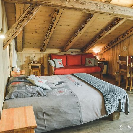 La Grange D'Aldare Chambres D'Hotes กงบลู ภายนอก รูปภาพ